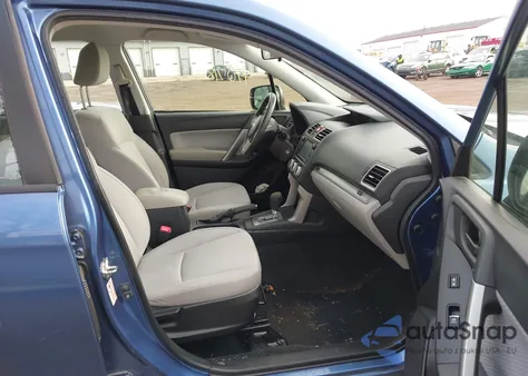 2017 Subaru Forester 2.5I из США, поврежденный, VIN JF2SJABC8HH560141